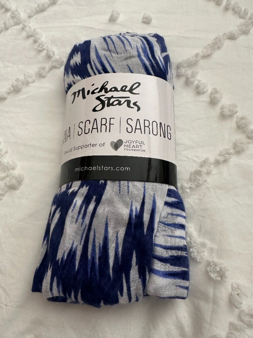 NWT Michael Stars Brushed Batik Ruana Scarf Sarong Blue White Ikat Cover Up OS